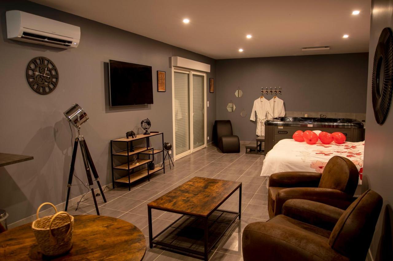 Appartement La Parenthèse à Saint-Bauzille-de-la-Sylve Extérieur photo