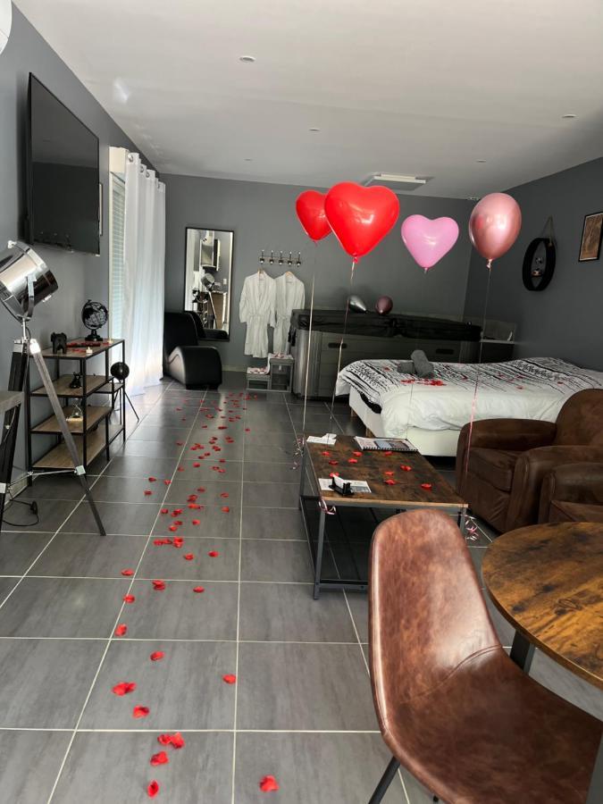 Appartement La Parenthèse à Saint-Bauzille-de-la-Sylve Extérieur photo